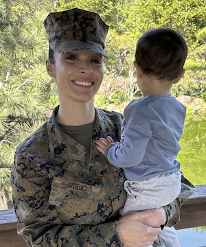 Yesenya Rubio with child